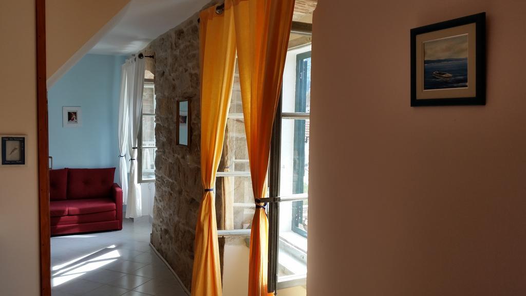 Buena Vis-Ta Apartments With The Sea View Екстер'єр фото
