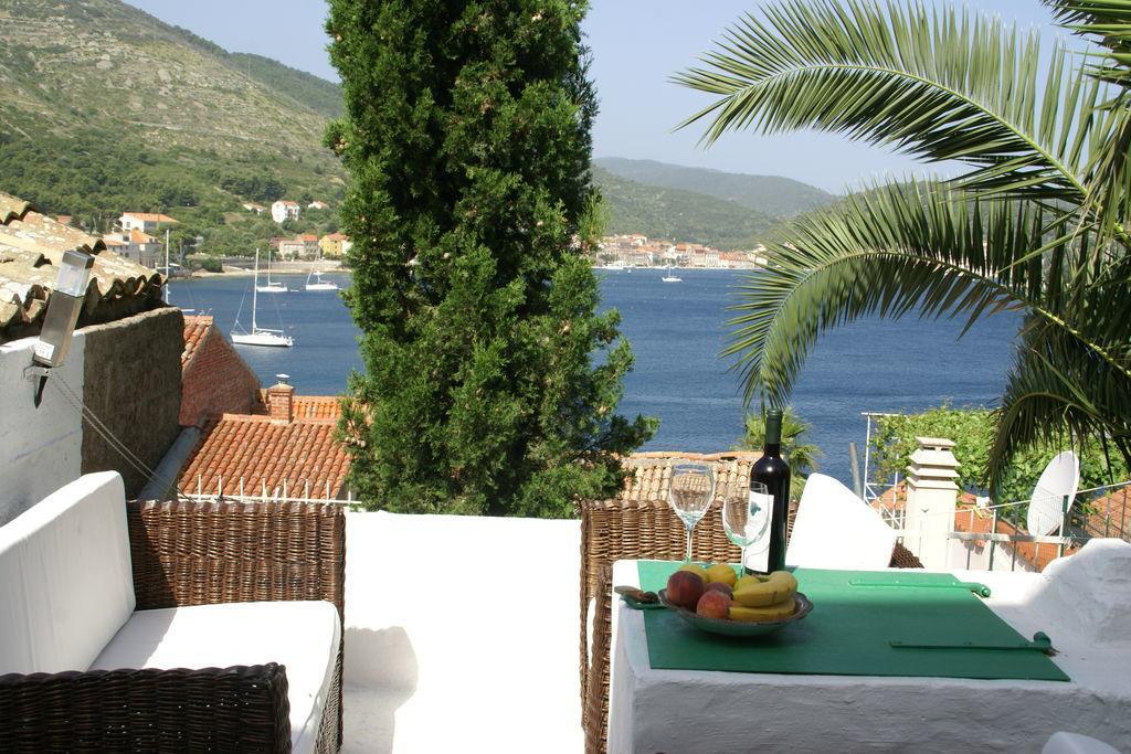 Buena Vis-Ta Apartments With The Sea View Екстер'єр фото